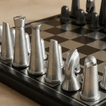 The Kingmaker™ Executive Chess Set
