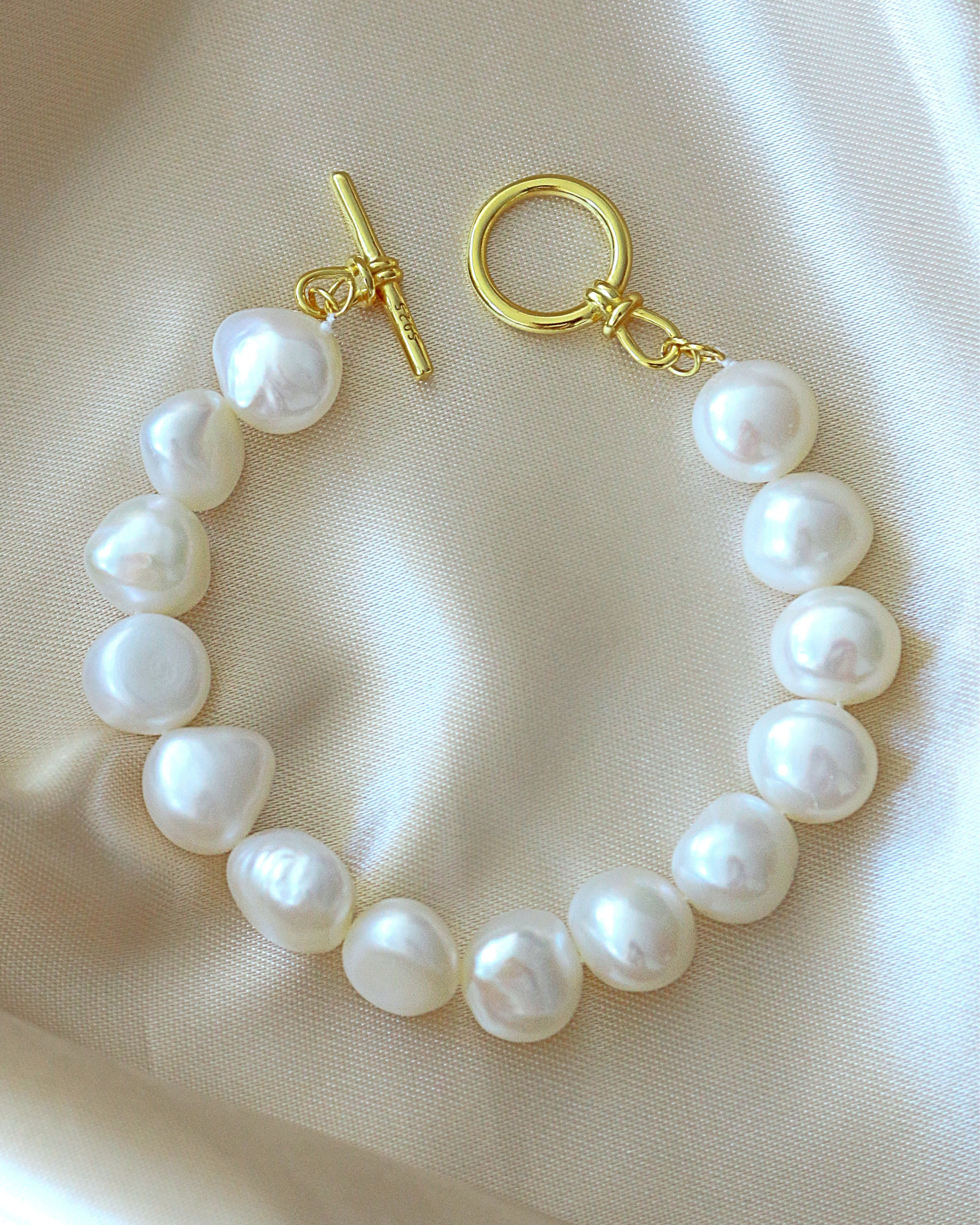 Everyday Elegance™ Pearl Bracelet
