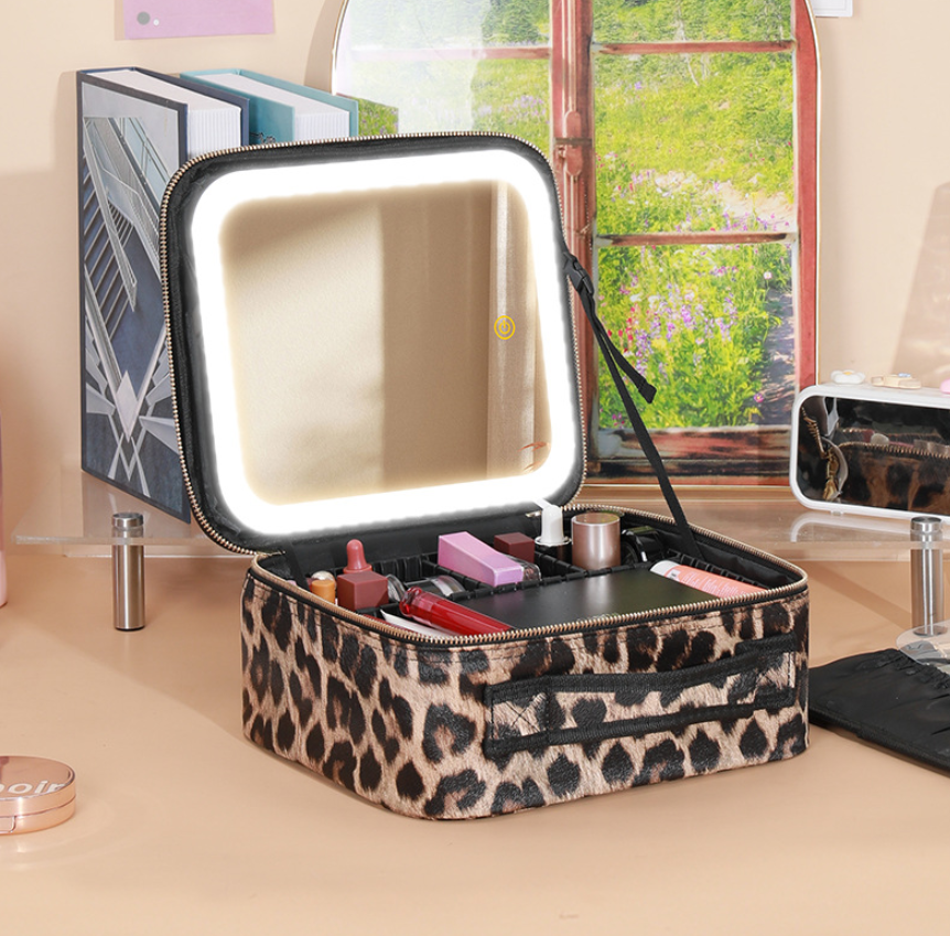 Glow Reset Beauty Case™