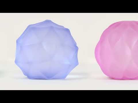 Speks Gump Surface textured stress ball demonstration